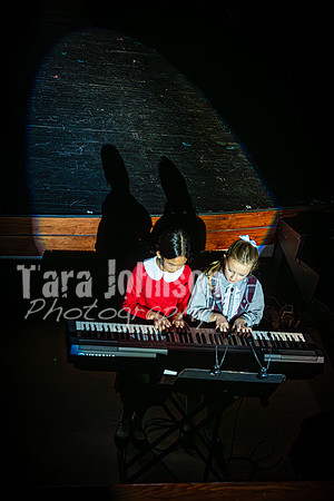 23 LHS Theatre - Dress Rehearsal - TJP (182 of 604)