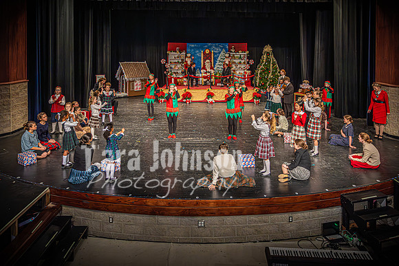 23 LHS Theatre - Elf Theatre - TJP (118 of 131)