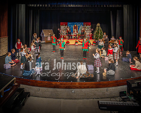 23 LHS Theatre - Elf Theatre - TJP (120 of 131)