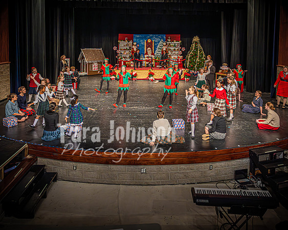 23 LHS Theatre - Elf Theatre - TJP (126 of 131)