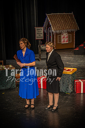 23 LHS Theatre - Dress Rehearsal - TJP (205 of 604)