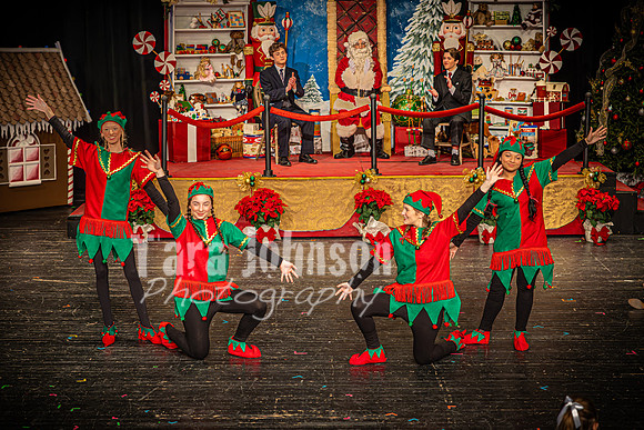 23 LHS Theatre - Elf Theatre - TJP (129 of 131)