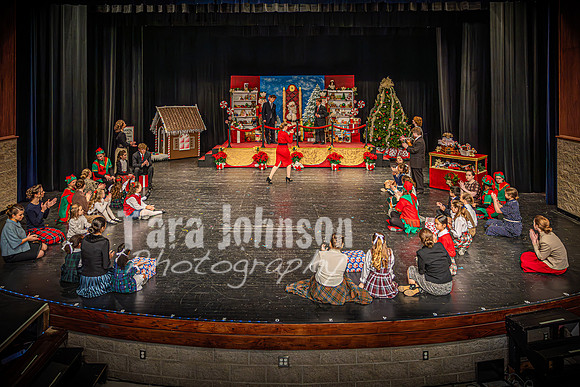 23 LHS Theatre - Elf Theatre - TJP (131 of 131)
