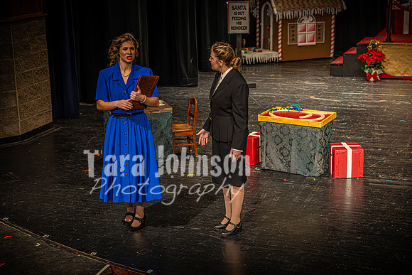23 LHS Theatre - Dress Rehearsal - TJP (208 of 604)