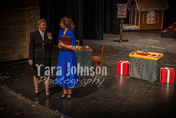 23 LHS Theatre - Dress Rehearsal - TJP (209 of 604)