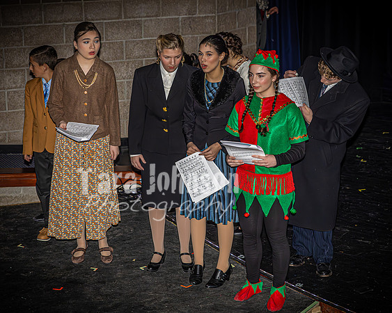 23 LHS Theatre - Dress Rehearsal - TJP (211 of 604)