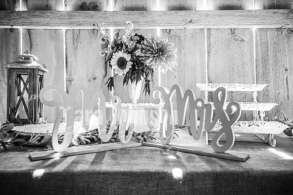 Tim & Corrissa - Complete - BW - TJP (32 of 585)