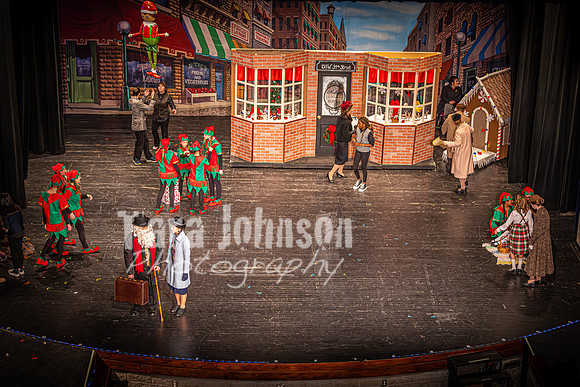 23 LHS Theatre - Friday Night - TJP (25 of 581)