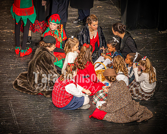 23 LHS Theatre - Friday Night - TJP (27 of 581)