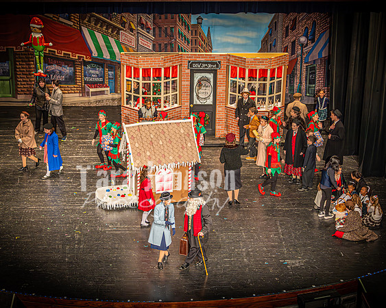 23 LHS Theatre - Friday Night - TJP (26 of 581)
