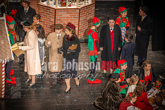 23 LHS Theatre - Friday Night - TJP (28 of 581)
