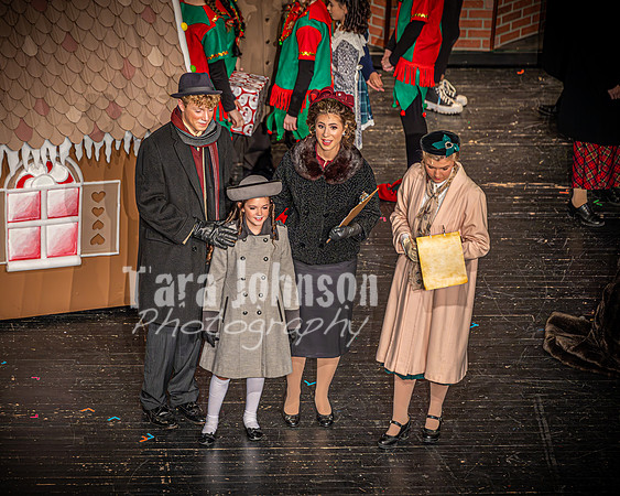 23 LHS Theatre - Friday Night - TJP (31 of 581)