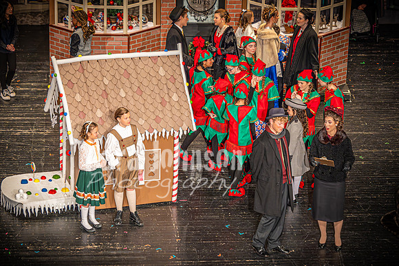 23 LHS Theatre - Friday Night - TJP (58 of 581)