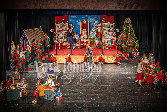 23 LHS Theatre - Friday Night - TJP (67 of 581)