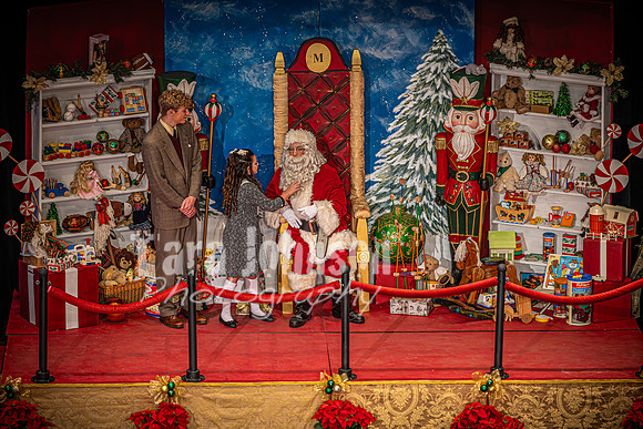 23 LHS Theatre - Friday Night - TJP (92 of 581)