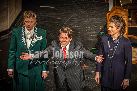 23 LHS Theatre - Friday Night - TJP (112 of 581)