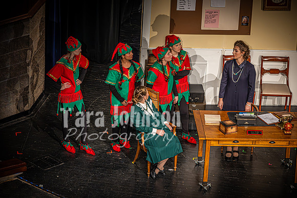 23 LHS Theatre - Friday Night - TJP (117 of 581)