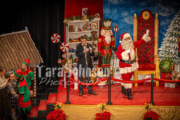 23 LHS Theatre - Friday Night - TJP (144 of 581)