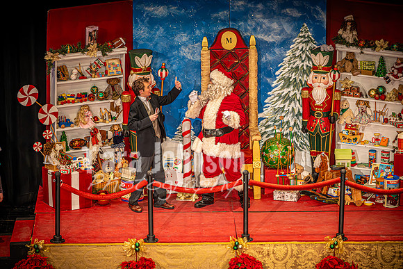 23 LHS Theatre - Friday Night - TJP (147 of 581)