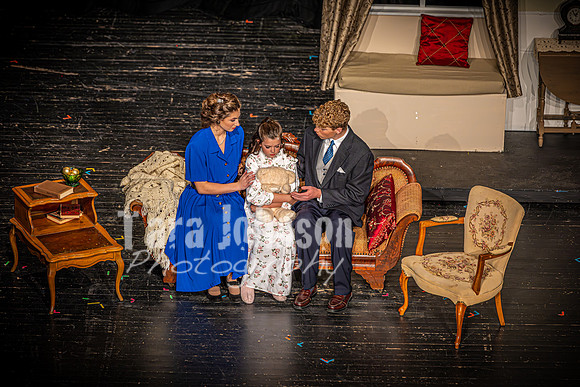 23 LHS Theatre - Friday Night - TJP (194 of 581)