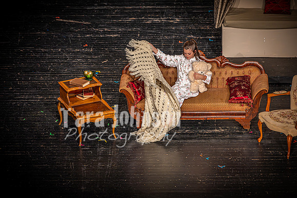 23 LHS Theatre - Friday Night - TJP (202 of 581)