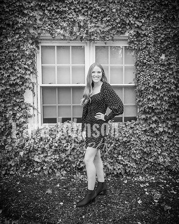 Liv Robins - BW - TJP (1 of 72)