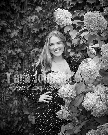 Liv Robins - BW - TJP (11 of 72)