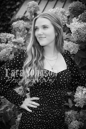Liv Robins - BW - TJP (16 of 72)