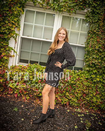 Liv Robins - Color - TJP (2 of 72)