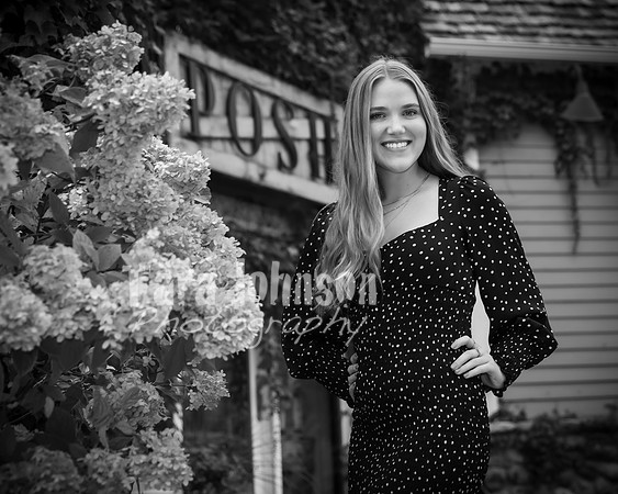 Liv Robins - BW - TJP (19 of 72)