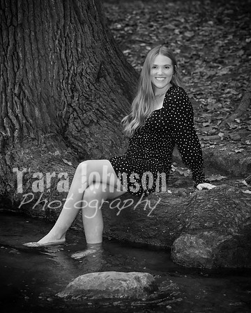 Liv Robins - BW - TJP (28 of 72)