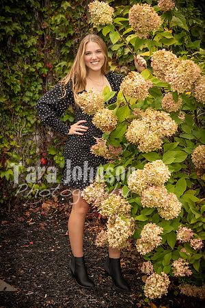 Liv Robins - Color - TJP (12 of 72)