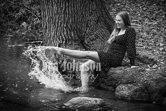 Liv Robins - BW - TJP (29 of 72)
