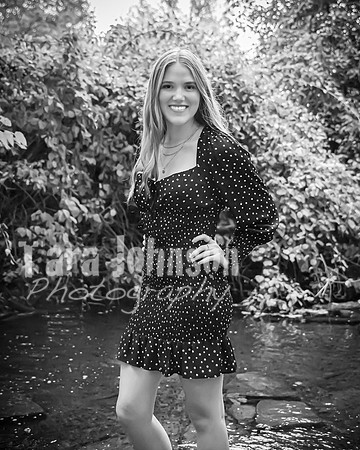 Liv Robins - BW - TJP (33 of 72)