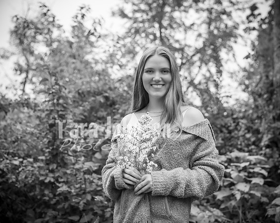 Liv Robins - BW - TJP (45 of 72)