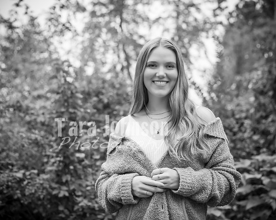Liv Robins - BW - TJP (49 of 72)