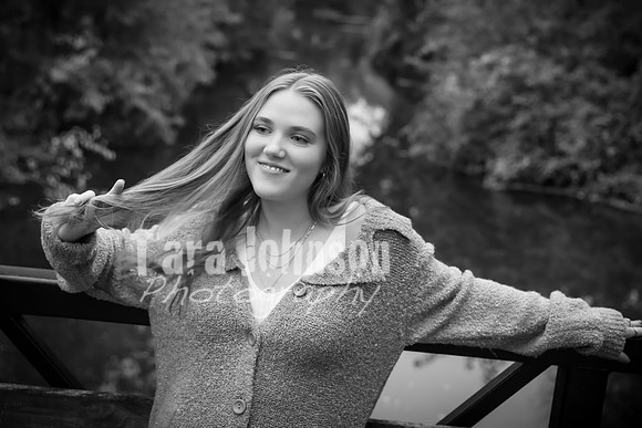 Liv Robins - BW - TJP (57 of 72)