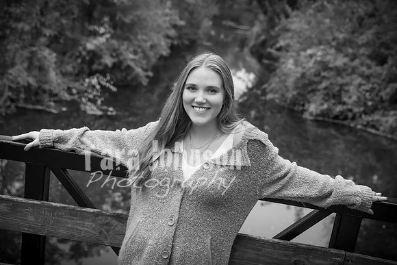 Liv Robins - BW - TJP (53 of 72)