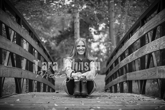 Liv Robins - BW - TJP (58 of 72)