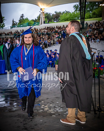 22 IA Grad - Angle #4 Celebration Walk - TJP (167 of 345)