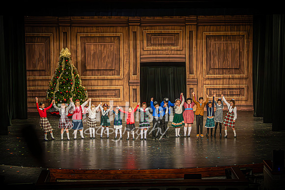23 LHS Theatre - 34th - Sunday - MV (10 of 39)