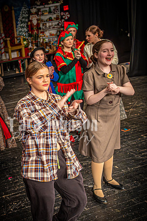 23 LHS Theatre - 34th - Behind the Scenes - TJP & MV (57 of 331)