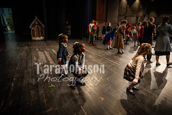 23 LHS Theatre - 34th - Behind the Scenes - TJP & MV (77 of 331)