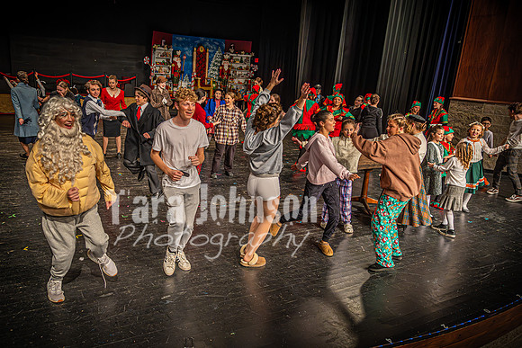 23 LHS Theatre - 34th - Behind the Scenes - TJP & MV (88 of 331)