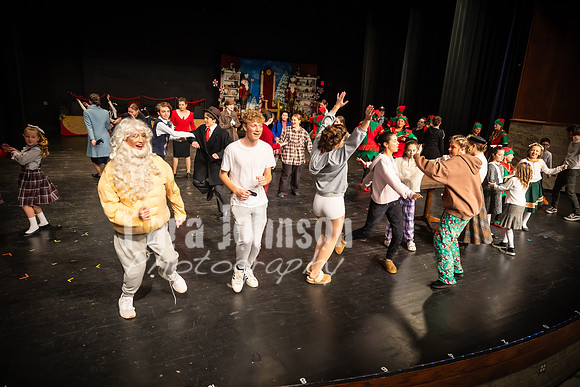 23 LHS Theatre - 34th - Behind the Scenes - TJP & MV (89 of 331)