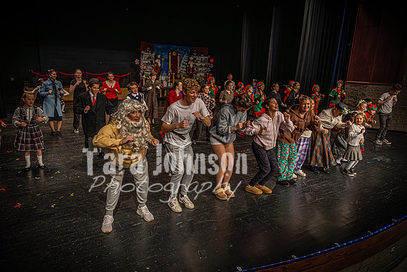 23 LHS Theatre - 34th - Behind the Scenes - TJP & MV (94 of 331)