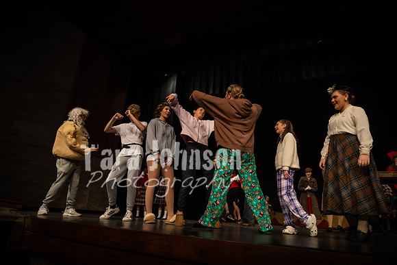 23 LHS Theatre - 34th - Behind the Scenes - TJP & MV (103 of 331)