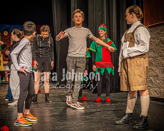 23 LHS Theatre - 34th - Behind the Scenes - TJP & MV (121 of 331)