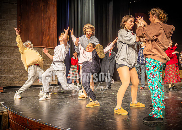 23 LHS Theatre - 34th - Behind the Scenes - TJP & MV (131 of 331)