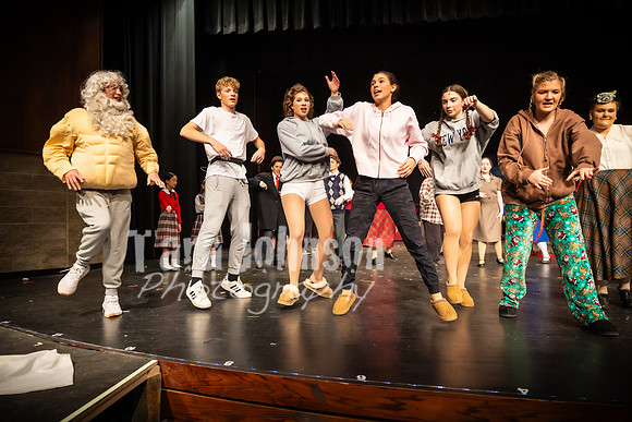 23 LHS Theatre - 34th - Behind the Scenes - TJP & MV (136 of 331)